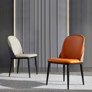 Chaise de salle à manger de luxe moderne en vente chaude confort doux dossier arrondi détail tissé Faux cuir tapissé conique en métal - Product Image 5
