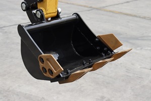 Nouvelle mini-pelle 1 tonne/0.8 tonnes petite pelle à usage domestique mini-pelle avec 1 an de garantie charge nominale 2 tonnes - Product Image 4