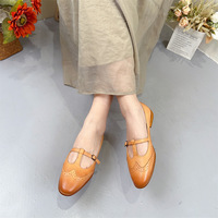 Nouvelles chaussures plates en cuir de vachette noir pour femmes, bout carré à la française, bride en T, chaussures Mary Jane peu profondes en cuir véritable à assortir aux skis