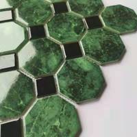 DS Nouvelle conception, carreaux de mosaïque en céramique de style marbre vert hexagonal et carré mélangé pour mur de cuisine