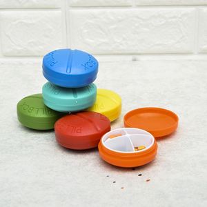 Pastillero Portátil Redondo de Plástico de Grado Alimenticio con 4 Compartimentos, Ideal para Viajes, Gran Venta - Product Image 6