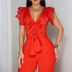 Combinaison courte à col boutonné et manches courtes pour femme, style patchwork unique - Product Image 3