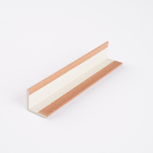 Profilés <span class=keywords><strong>d</strong></span>'<span class=keywords><strong>angle</strong></span> extérieurs en PVC modernes et écologiques, personnalisables en couleur, <span class=keywords><strong>pour</strong></span> les coins intérieurs et extérieurs des panneaux muraux - Product Image 4