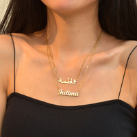 Collier en acier inoxydable personnalisé Qiuhan OEM/ODM avec motif papillon, cadeau d'anniversaire, initiales et nom personnalisés