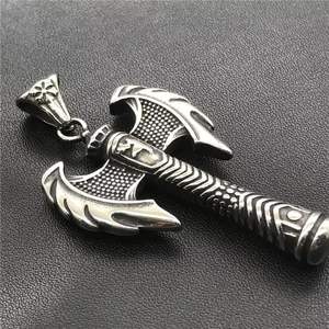 Vintage Punk gioielli nordici in acciaio inossidabile <span class=keywords><strong>Viking</strong></span> <span class=keywords><strong>Warrior</strong></span> Double Sided Axe slavo Tomahawk collana con ciondolo accessori da uomo - Product Image 2
