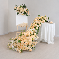 Centre de table en fleurs artificielles en cascade ivoire, arrangement floral de mariage, vente en gros, conception personnalisée, usine