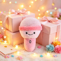 Microphone en peluche mignon en gros, jouet en peluche tricoté doux avec visage souriant pour enfants