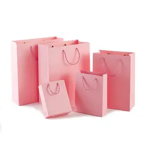 Пользовательский логотип напечатанный розовый матовый бумажный пакет для покупок с ручкой из корсажной ленты