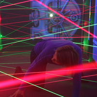 Jeu de labyrinthe laser d'intérieur pour enfants, simulateur de tir pour parc d'aventure, aire de jeux à domicile, parc de trampolines, parc sportif, en métal