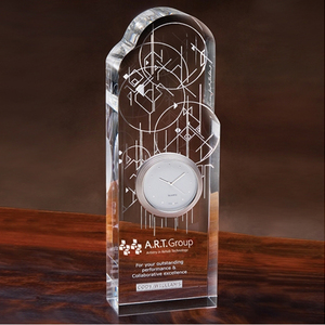 Exquisito Trofeo de Cristal Grabado - Personalizado para Contribuciones Filantrópicas y Logros Duraderos - Product Image 4