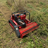 Tondeuse à fléaux télécommandée avec 32 lames et une hauteur de coupe de 20 à 200 mm pour l'entretien des vergers et la coupe de l'herbe haute