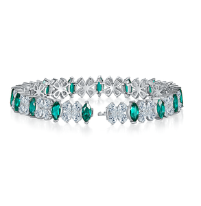 กำไลข้อมือเทนนิสสำหรับผู้หญิงคริสเตียนแบบปรับแต่งได้ เงินสเตอร์ลิงชุบทองคำขาว ประดับเพชรทรงมาร์คีส์สีเขียวนาโนคลาสสิก CZ สังเคราะห์ - Product Image 1