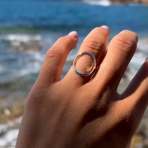 טבעות עיגול גדולות פשוטות זהב רגיל 18 קראט גבוה נירוסטה תכשיטים פשוטים אופנתיים בציפוי זהב - Product Image 6