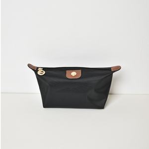 Bolso de Mano Impermeable con Diseño de Piel de Oveja, PU Suave, con Bolsillos, Bolso Tipo Dumpling de la Mejor Calidad, Cierre con Logotipo Metálico en Relieve - Product Image 4