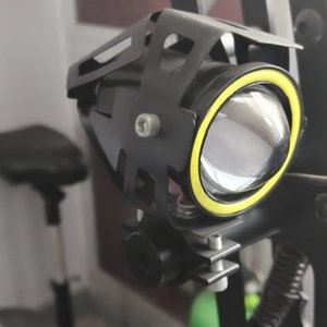 U7 ไฟหน้า LED พร้อมแตรสำหรับสกู๊ตเตอร์ไฟฟ้า, ไฟสปอร์ตไลท์สว่าง 2-in-1 สำหรับความปลอดภัย, อะไหล่เปลี่ยนสำหรับสกู๊ตเตอร์ไฟฟ้าแบบสากล - Product Image 1