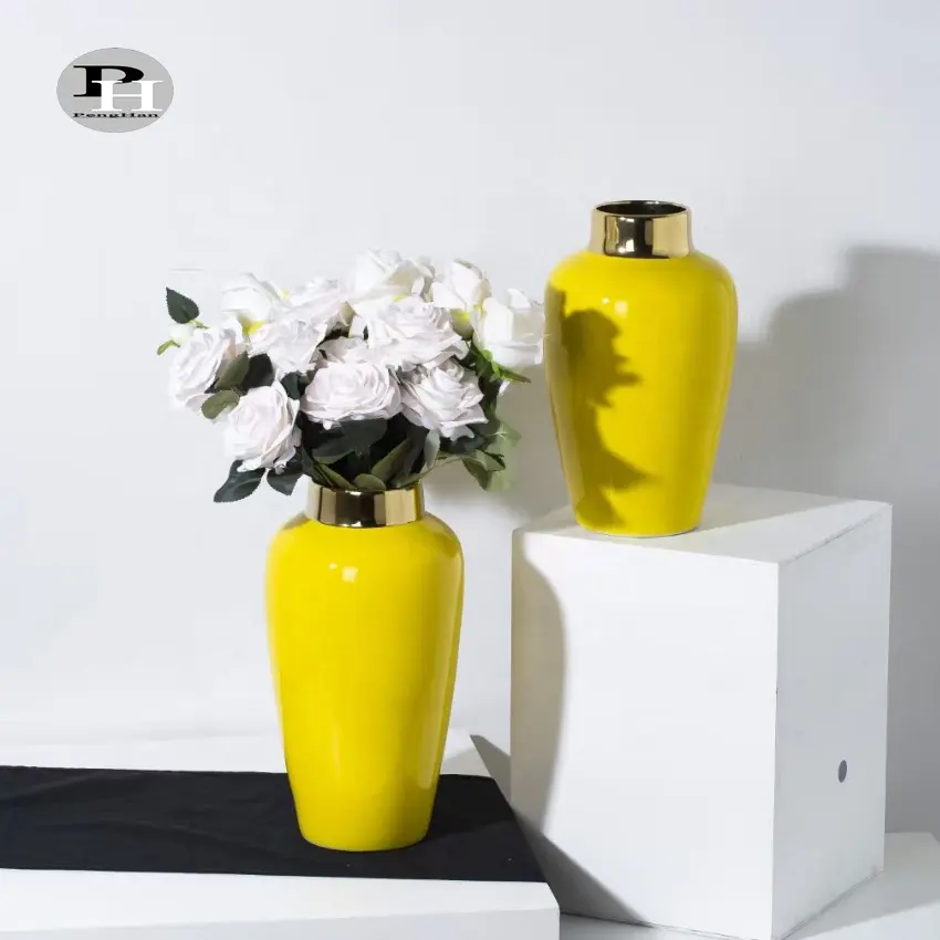 Bottle shape Chinese Antique Style Wholesale Decoration Luxury Modern yellow Ceramic Porcelain Table Flower vase Vase for decor