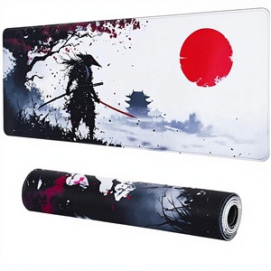 แผ่นรองเมาส์เกมมิ่งลายอนิเมะญี่ปุ่นแบบมีความร้อน ขนาด XXL 900x400 มม. แผ่นรองโต๊ะขนาดใหญ่ เย็บขอบ กันน้ำ กันลื่น สำหรับพีซีและแมคบุ๊ก - Product Image 1