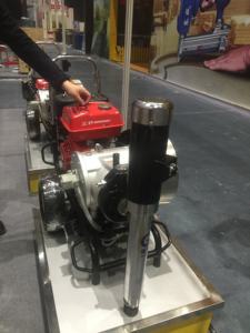 Pulvérisateur de peinture murale au latex anticorrosion, machine de pulvérisation de béton pour la pulvérisation de mastic sur les chantiers de construction - Product Image 2