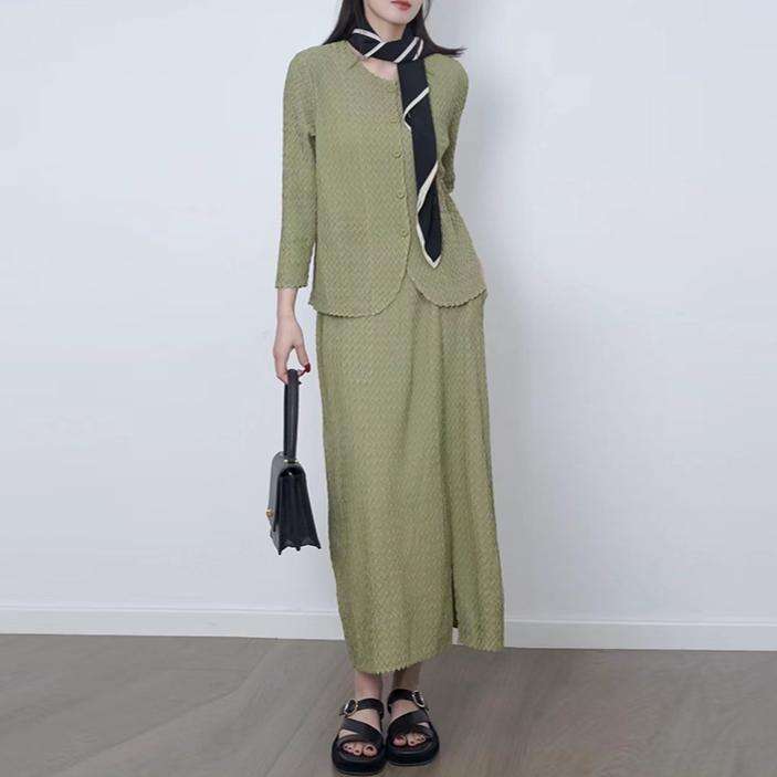 สีเขียว