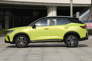 Autos Económicos de Gasolina, SUV Pequeño de Alta Velocidad, WuLing Xingchi 1.5L, SUV Deportivo WuLing Alvez, 5 Puertas, 5 Asientos - Product Image 3