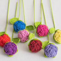 Handgefertigte Häkel-Lila-Rose Einzelner Zweig Seidengarn-Blumen Muttertag & Weihnachten Künstliche Blume Heimdekoration