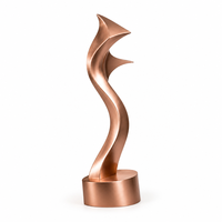 Trophée en métal Plume, chrome poli, flamme à double courbes sur base conique argentée, écologique, gravure personnalisée, cadeau promotionnel pour salon professionnel