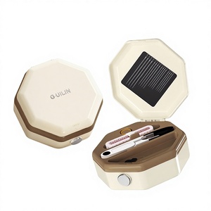 Kit de Costura Magnético Mini, Portátil, <span class=keywords><strong>para</strong></span> Viajes, Reparaciones en el Hogar, Dormitorio, Juego de Agujas e Hilos - Product Image 1