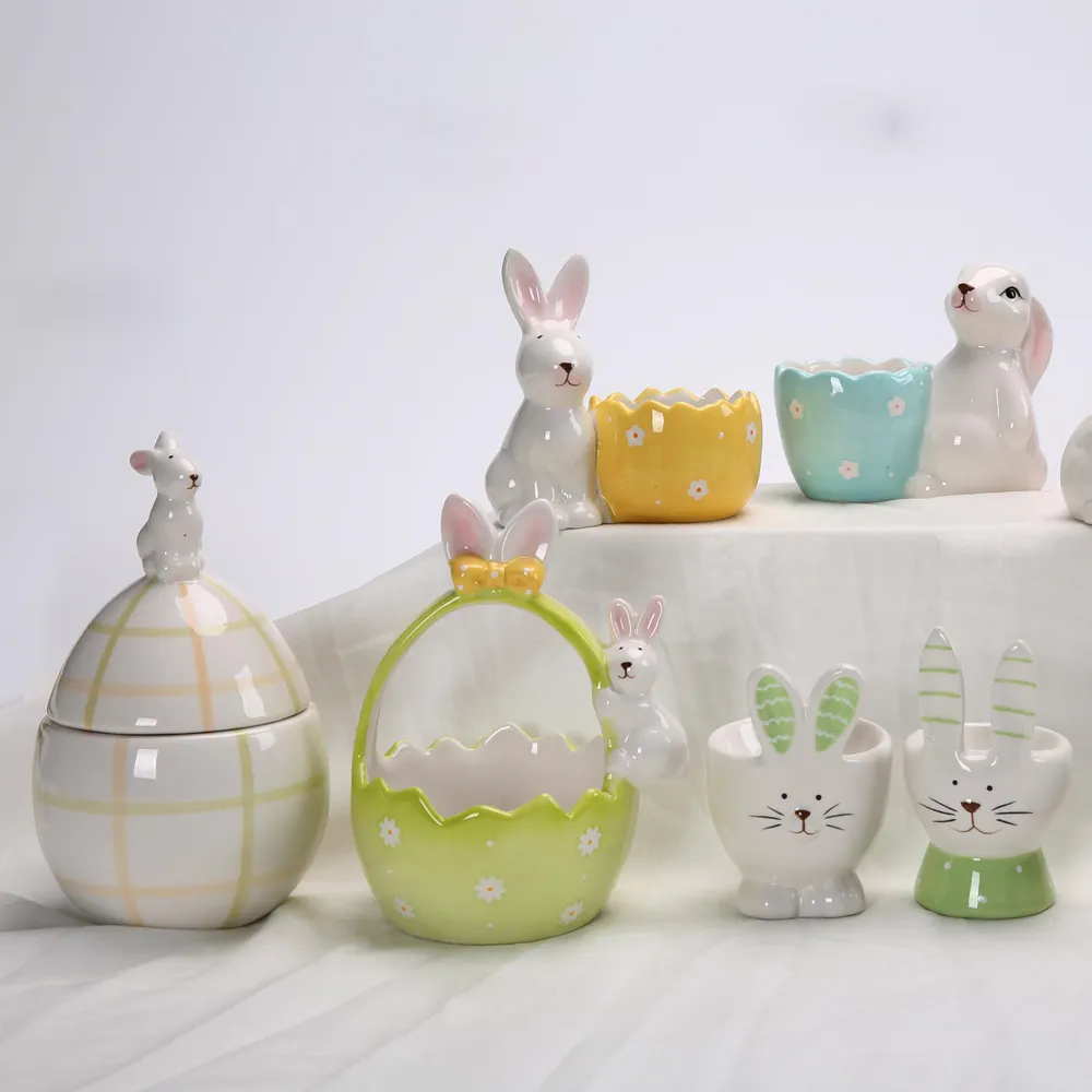 Musim Semi dekorasi Paskah rumah Desktop keramik kelinci kelinci memegang keranjang kelinci telur patung kecil