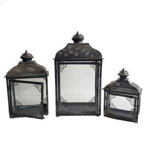 <span class=keywords><strong>Lot</strong></span> De 3 <span class=keywords><strong>Pas</strong></span> <span class=keywords><strong>Cher</strong></span> Lanterne Marocaine <span class=keywords><strong>Bougie</strong></span> Décoration De La Maison Lanterne <span class=keywords><strong>En</strong></span> Métal <span class=keywords><strong>En</strong></span> Vente - Product Image 1