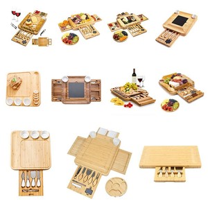 Ensemble de planches à fromage en bambou Ruoyi carrées avec outils pour servir et couper - Product Image 3
