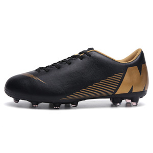 <span class=keywords><strong>Scarpe</strong></span> da <span class=keywords><strong>calcio</strong></span> professionali di fabbrica, <span class=keywords><strong>scarpe</strong></span> da <span class=keywords><strong>calcio</strong></span> personalizzate con etichetta privata, <span class=keywords><strong>scarpe</strong></span> da allenamento TF ad alte prestazioni. - Product Image 4