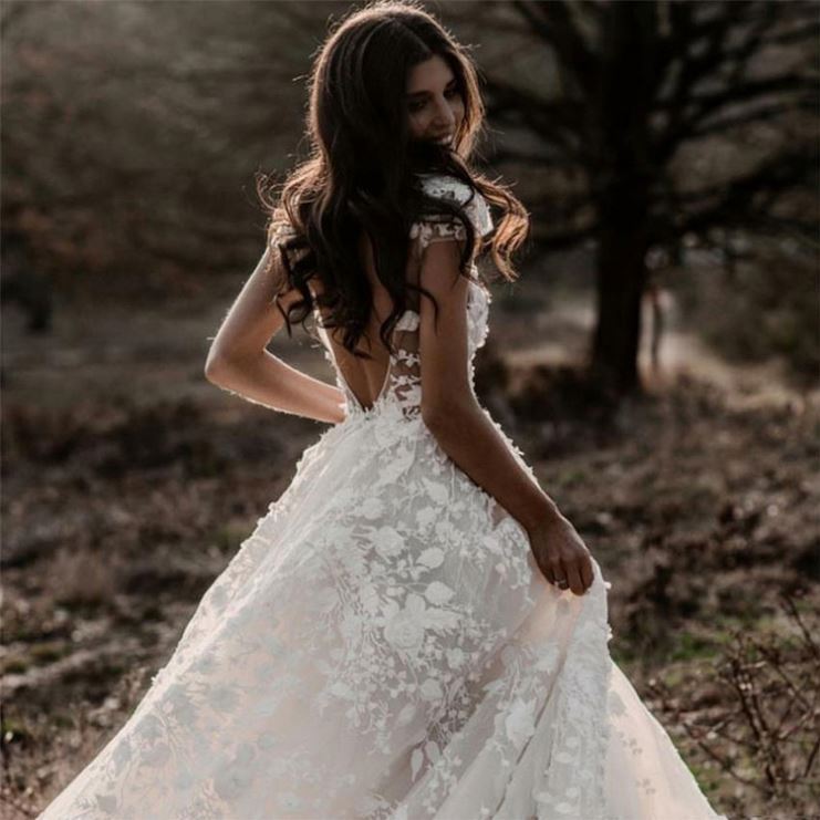 Elegant Wedding Dress Champagne Color - Luxury & Style