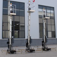 Plateforme élévatrice verticale portable en aluminium avec pieds stabilisateurs, à mât unique, pour une utilisation sécurisée