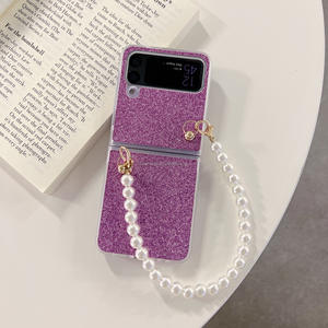 Chaîne en cuir de luxe sangle femmes paillettes sangle <span class=keywords><strong>collier</strong></span> couverture arrière coque de <span class=keywords><strong>téléphone</strong></span> pour <span class=keywords><strong>Samsung</strong></span> Z Flip 4 filles couverture de <span class=keywords><strong>téléphone</strong></span> - Product Image 2