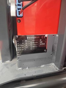 Apilador de Palés Eléctrico Multifuncional de Nuevo Diseño a Precio de China - Product Image 6