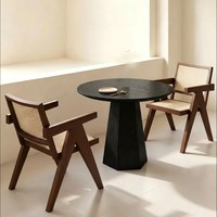 Ensemble table et chaises en bois massif personnalisable pour usage commercial, restaurants, salons de thé, hôtels, salles de conférence - Moderne