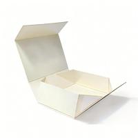 Boîte cadeau rigide pliable magnétique en carton recyclé avec impression de logo en laminage mat personnalisé pour l'emballage de vêtements, de cosmétiques et de cadeaux de fin d'année