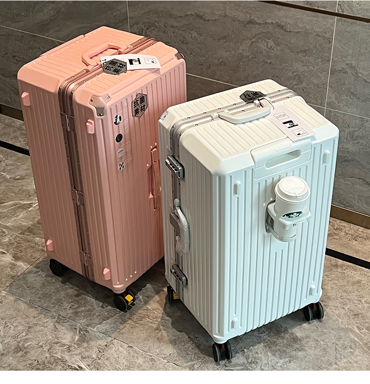 Unisex TSA Lock Trolley Suitcase PC