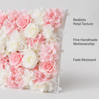 Panneau de fleurs artificielles en soie de roses mélangées en gros pour décoration murale de fond de mariage, événementiel et ornement floral