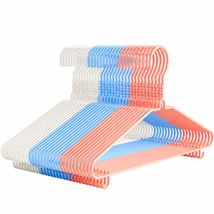 Cintres plats en plastique enduit, PE et métal, antidérapants pour présentation en magasin et rangement domestique, vente en gros - Product Image 1