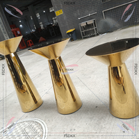 Table de cocktail extérieure en métal avec dessus rond en acier inoxydable or brillant Table de bar ronde pour décor de mariage de restaurant d'hôtel
