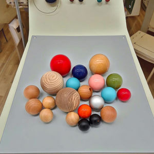 יצרן סיטונאי חרוט כדורי עץ שחור אגוז חרוטים צבעוניים לאביזרים תכשיטים מעוטרים טכניקה צבועה - Product Image 6