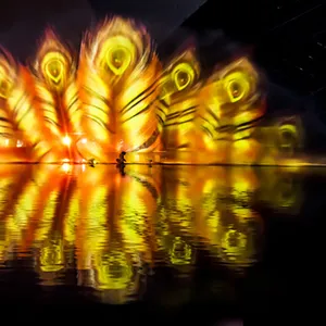 Nước Rèm phim đài phun nước trong hồ với ánh sáng laser hiển thị và chiếu trên màn hình nước