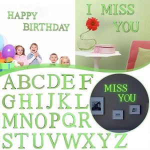 26 Letras Inglesas de 10 cm, Adhesivos de Pared Acrílicos 3D con Efecto Espejo, Mayúsculas y Minúsculas, Decoración del Hogar, Adhesivos Luminosos Nocturnos, Mural Artístico - Product Image 4