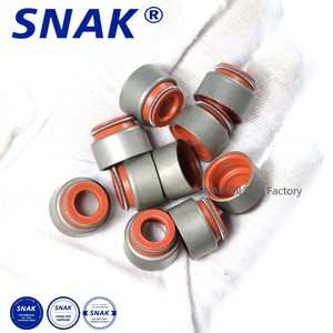 SNAK Joint de tige de soupape de moteur robuste personnalisé Joint d'huile de tige de soupape lubrifié résistant à la chaleur OEM 5001847781 pour automobile - Product Image 4