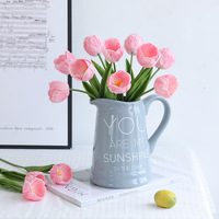 Fleurs artificielles en PU de haute qualité, mini tulipes roses et rouges, bouquet de mariée pour la décoration de mariage et de la maison