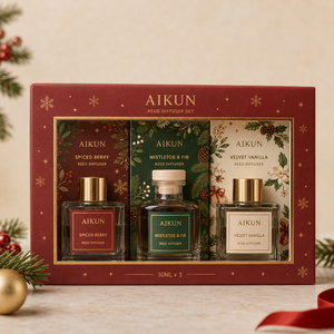 Aikun Cedarwood Festive Pine Clear <b>Square</b> Glass Christmas Reed Diffuser <b>Set</b> with Silver Collar Black Fiber Sticks for Holiday - Product Image 2