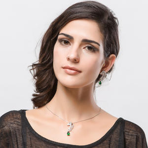 Collier tendance avec pendentif tête de cheval en alliage plaqué rhodium et cristaux |   <span class=keywords><strong>Bijoux</strong></span> équestres en zircon pavé avec pendentif en forme de poire, cadeau pour femme - Product Image 6