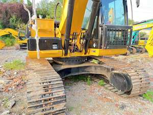 รถขุดตีนตะขาบ Caterpillar 20 ตัน รุ่น Cat320D มือสอง สภาพดี ทนทาน พร้อมขาย รุ่น Cat320d2l และ Cat320dl - Product Image 5