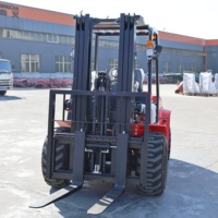 Chariot élévateur tout-terrain diesel à triple mât de 3 tonnes, 3,5 tonnes, 3000 kg, 4x4 à vendre